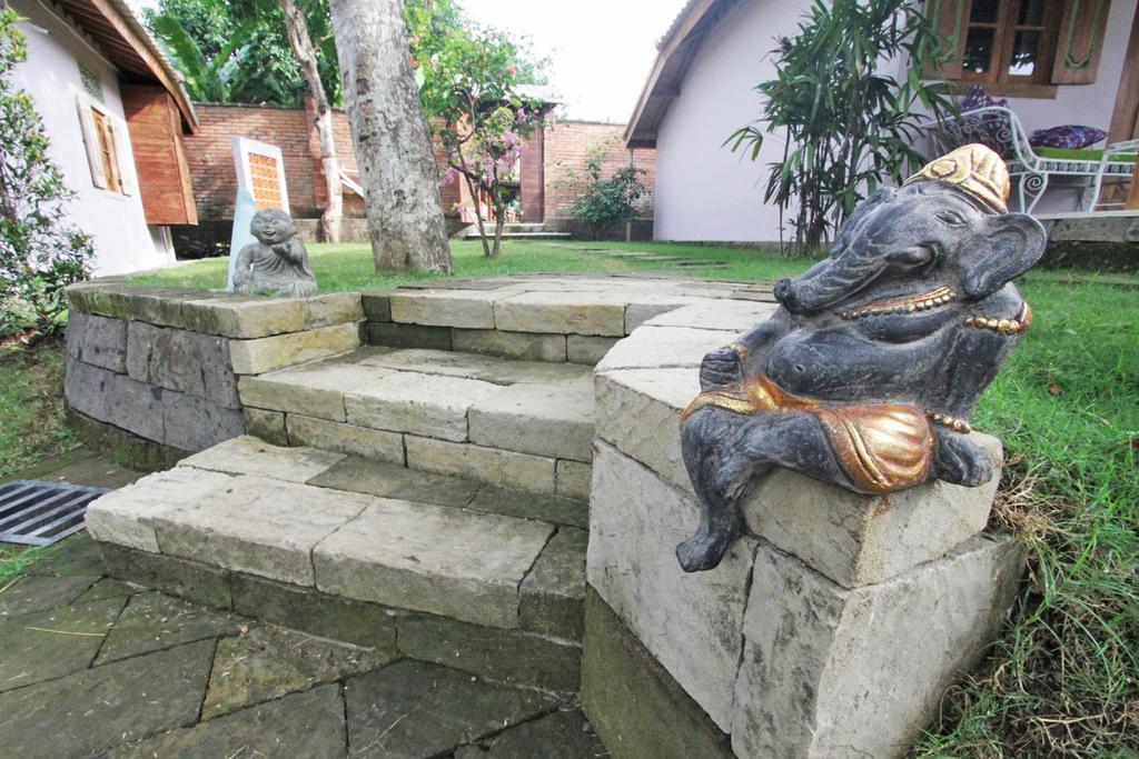 Guesthouse Mooz Canggu Habitación foto